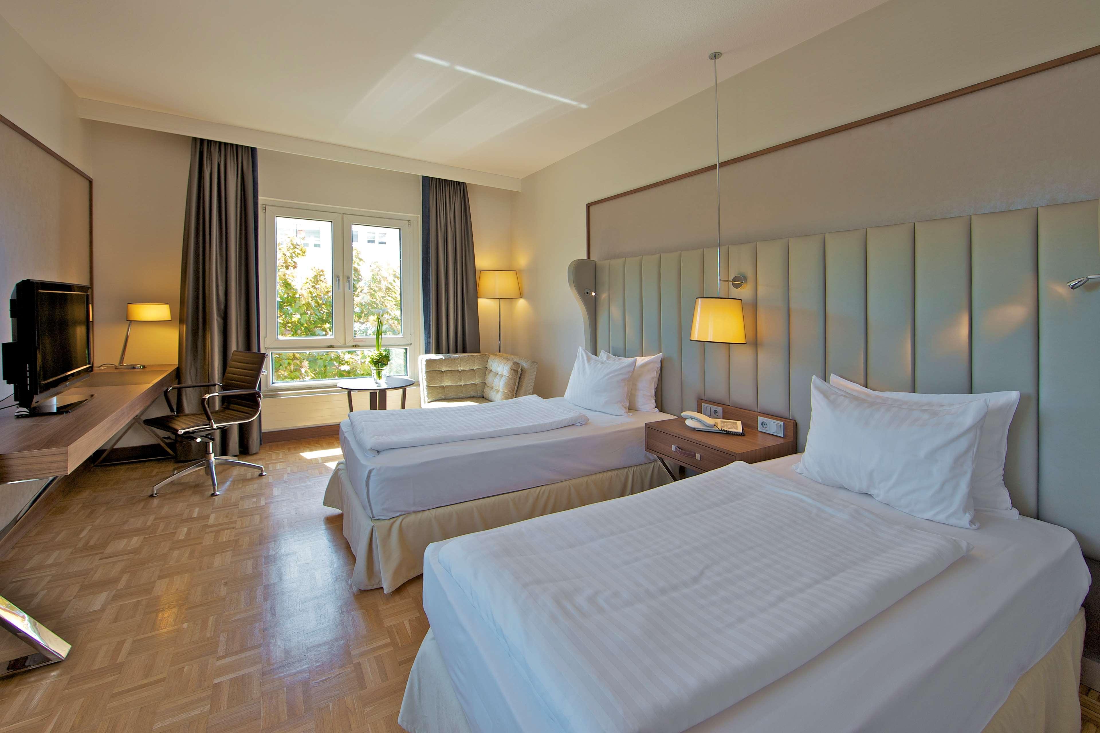 Dorint Hotel Bona Exterior foto